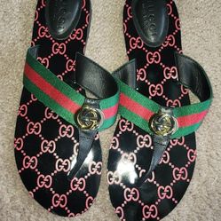 Gucci Slippers Size 43