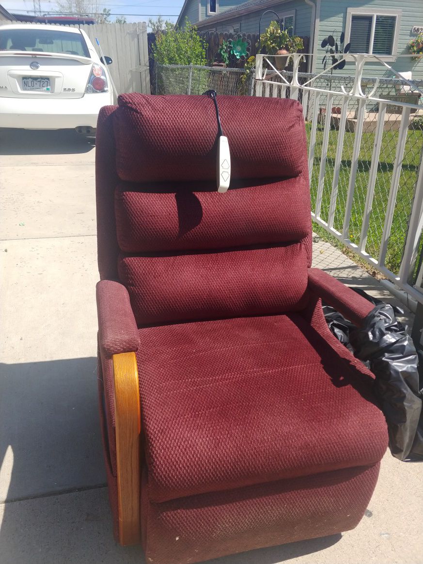 FREE Recliner with control