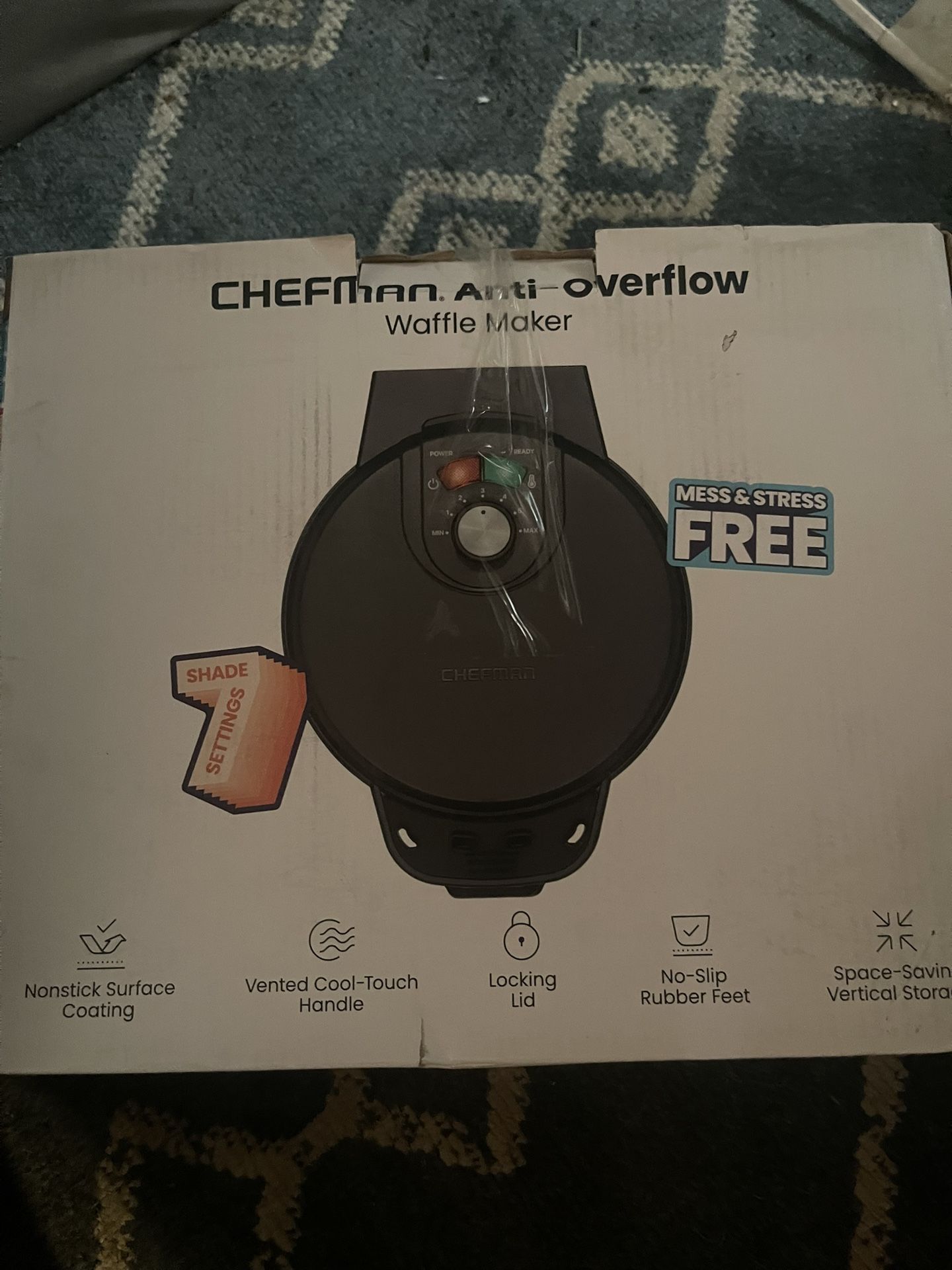 Chefman Anti Overflow Waffle Iron