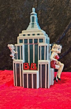 Full Betty Boop Collection Worth Over $3000 Individually Most Pieces From Early 80’s. Willing To Take Offers.