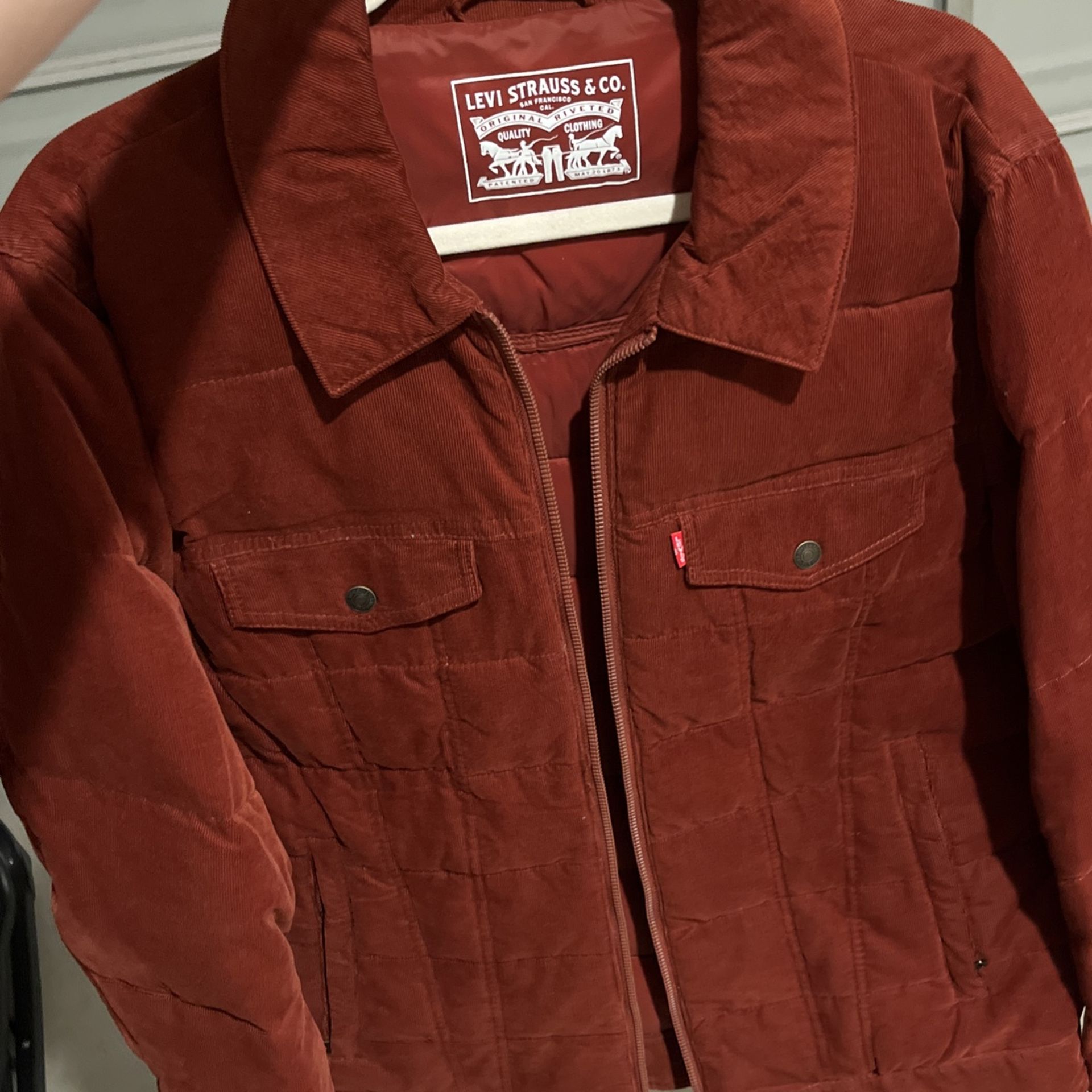 Levi’s Burnt Orange Jacket Size L 