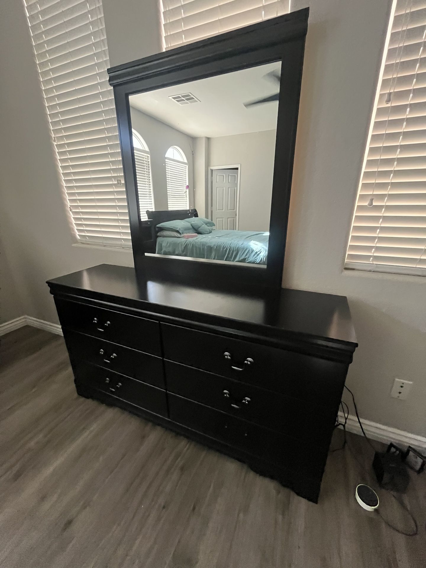 Black Bedroom Set