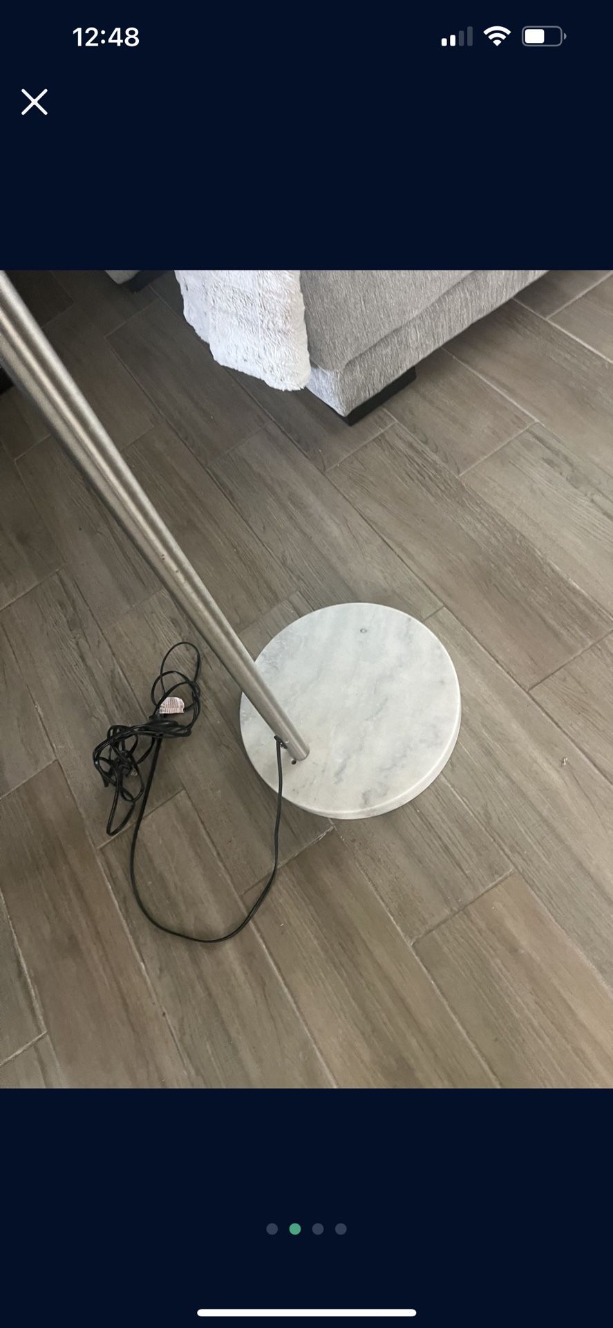 Magnifying Floor Lamp for Sale in Bakersfield, CA - OfferUp