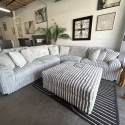 Sectional 