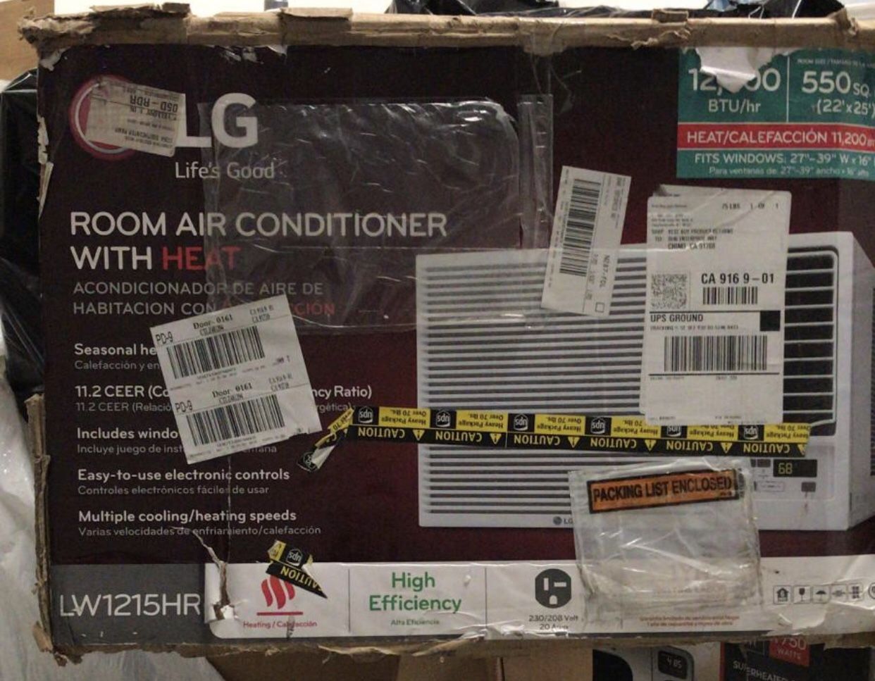 New LG 12000 btu window ac unit with heat air conditioner DENT