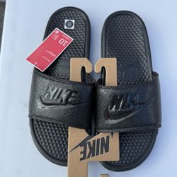 Nike Men’s Slide Sz 10
