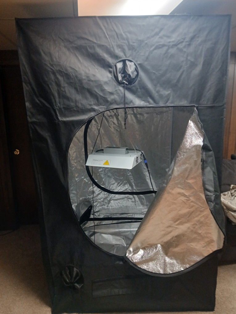 Grow Tent With Light