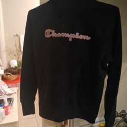 Female Champion  Long Sleeve  Pull  Over..