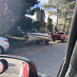 Bayliner capri 1985 Outboard Johnson 40 HP ‘89