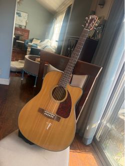 Fender acoustic/ electric -  CD140SCE /NAT