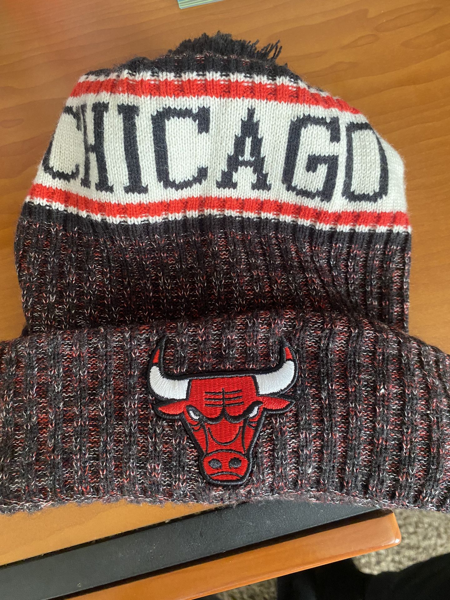 ๐ฅ Now $5 OFF โ Must Go Today! - Chicago Bulls Hat & Beanie Bundle