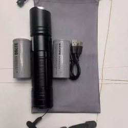 High-intensity flashlight