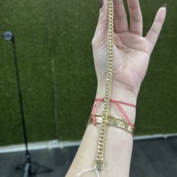 14kt semi solid Cuban link bracelet