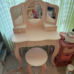 Little Girl Vanity