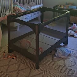 4Moms Pack And Play