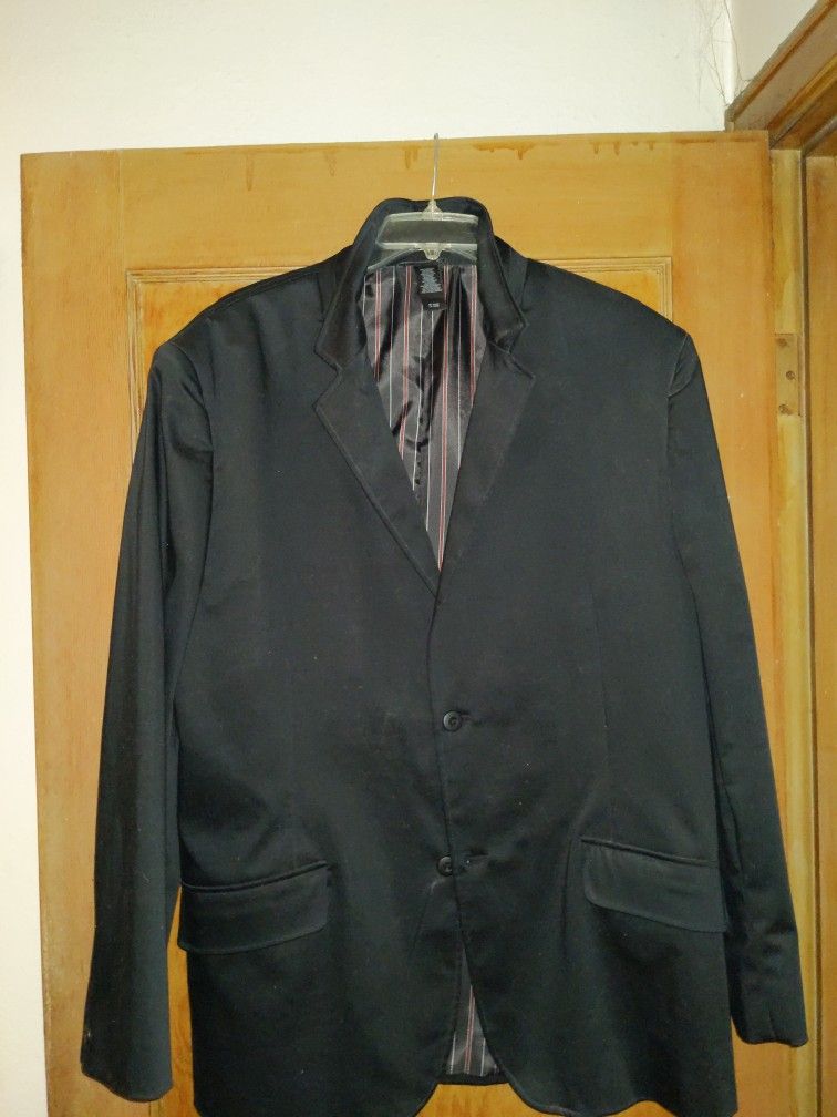 Super Stylish Men's Sports Jacket!