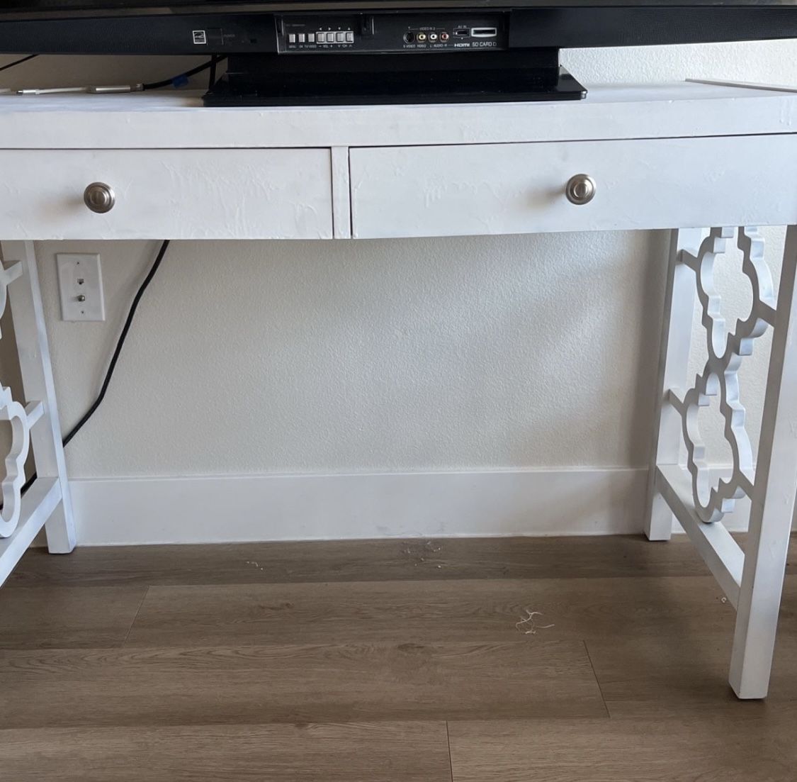 White Wooden Desk