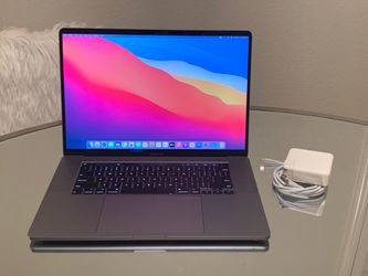 Apple MacBook Pro 16” 2.6Ghz i7 (boost to 4.5Ghz), 16GB RAM, 512GB SSD // Office Apps, LOGIC + Final Cut Pro Apps