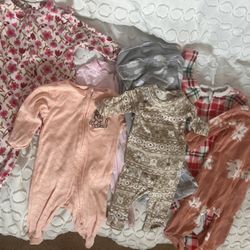 Baby Clothes! ( 7 Pieces) 