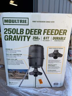 Deer feeder Gravity