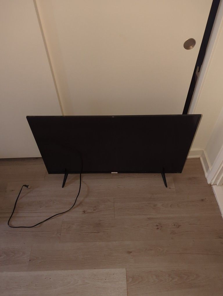 Roku TCL 40-43 Inch TV 