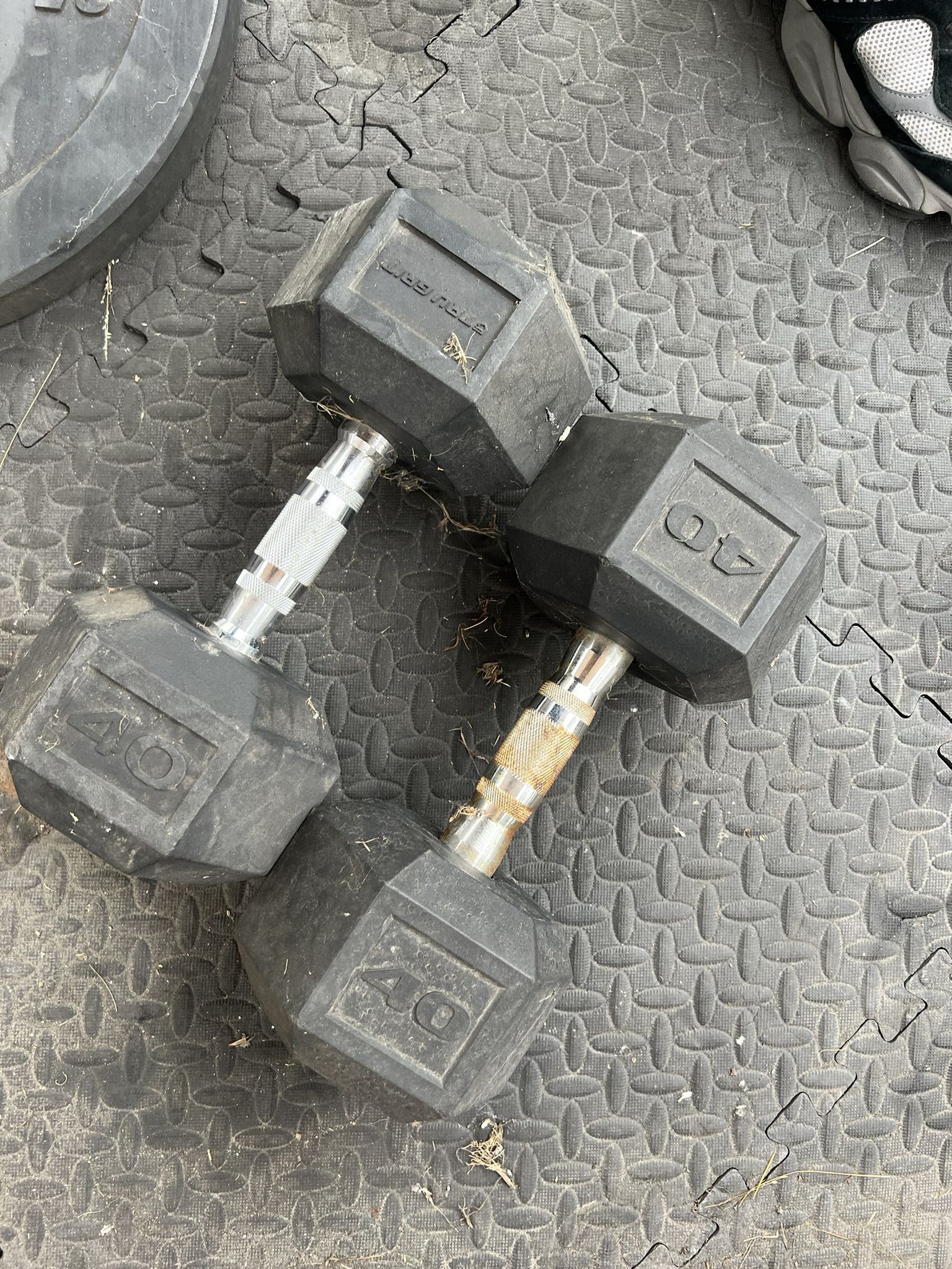 40 Pound Tru Grit Dumbbells 