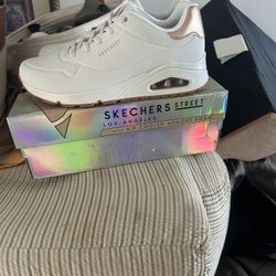 Shoe  For Men And Women 