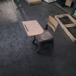 Old Desk Kids