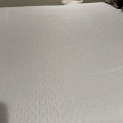 Mattress Topper 4” Queen Size