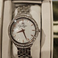Womens Jessica Simpson Silver Tone Crystal Accent Bracelet Watch 