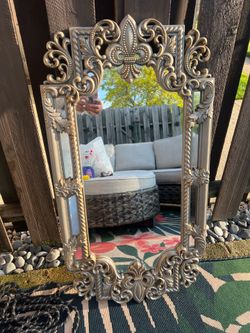 Vintage mirror