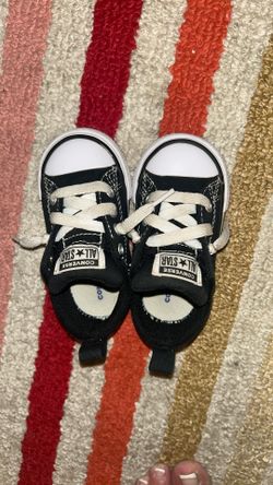 lot of toddler name brand shoes