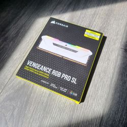 (29% off) CORSAIR VENGEANCE RGB PRO SL