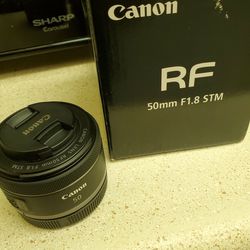 Canon RF 50mm f/1.8 STM


