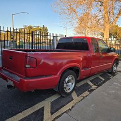 **** 2001 GMC SONOMA SLE ****