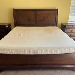 King size Bedroom Set