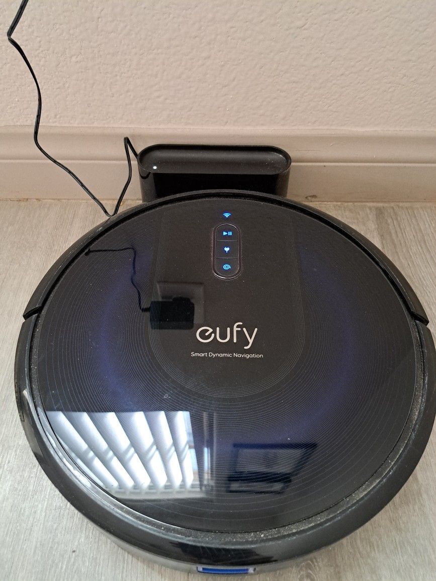Eufy G30 Robot Vacuum