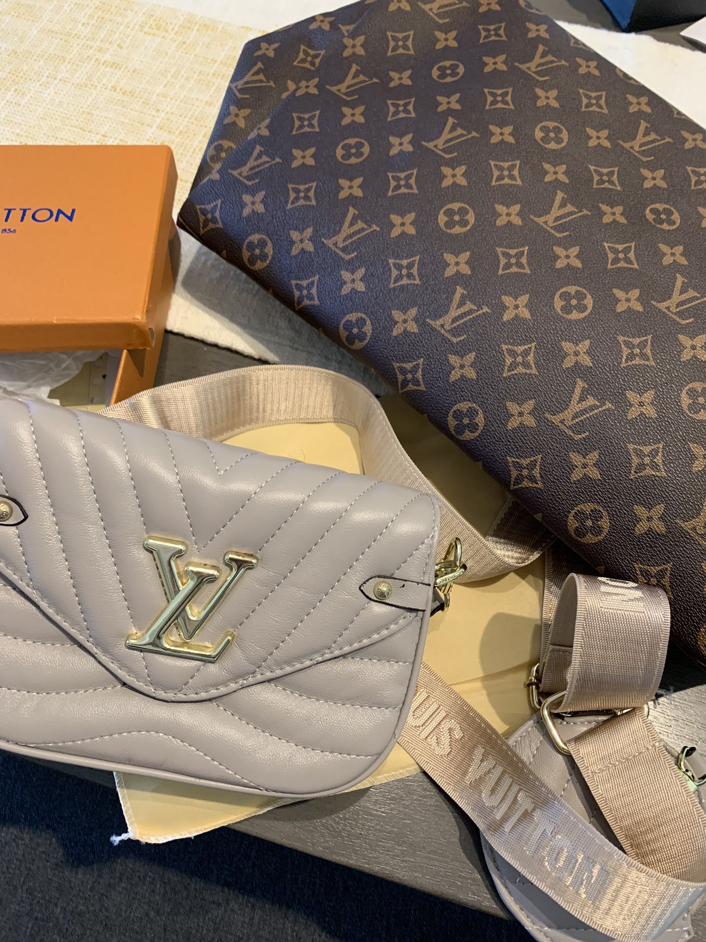 Louis Vuitton Luggage for Sale in Miramar, FL - OfferUp