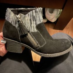 New Born B.O.C. Black Charon Ankle Booties