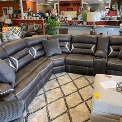 Kincord Midnight LAF Power Recliner Sectional /couch /Living room set 