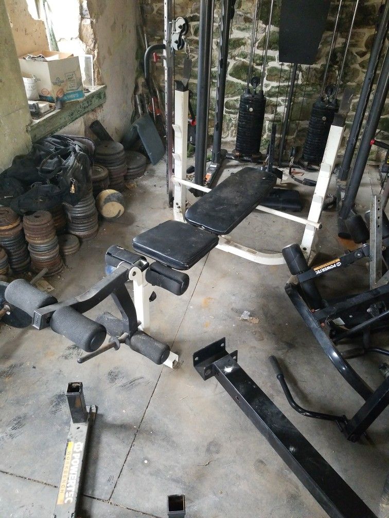 Weight Bench 