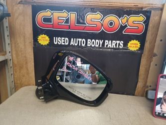 18 20 Honda Odyssey RH Mirror OEM. Burgundy 