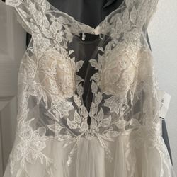 Galina Signature Ivory Wedding Dress