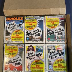 1986 Topps Baseball Cards - 24 ct Cello Packs