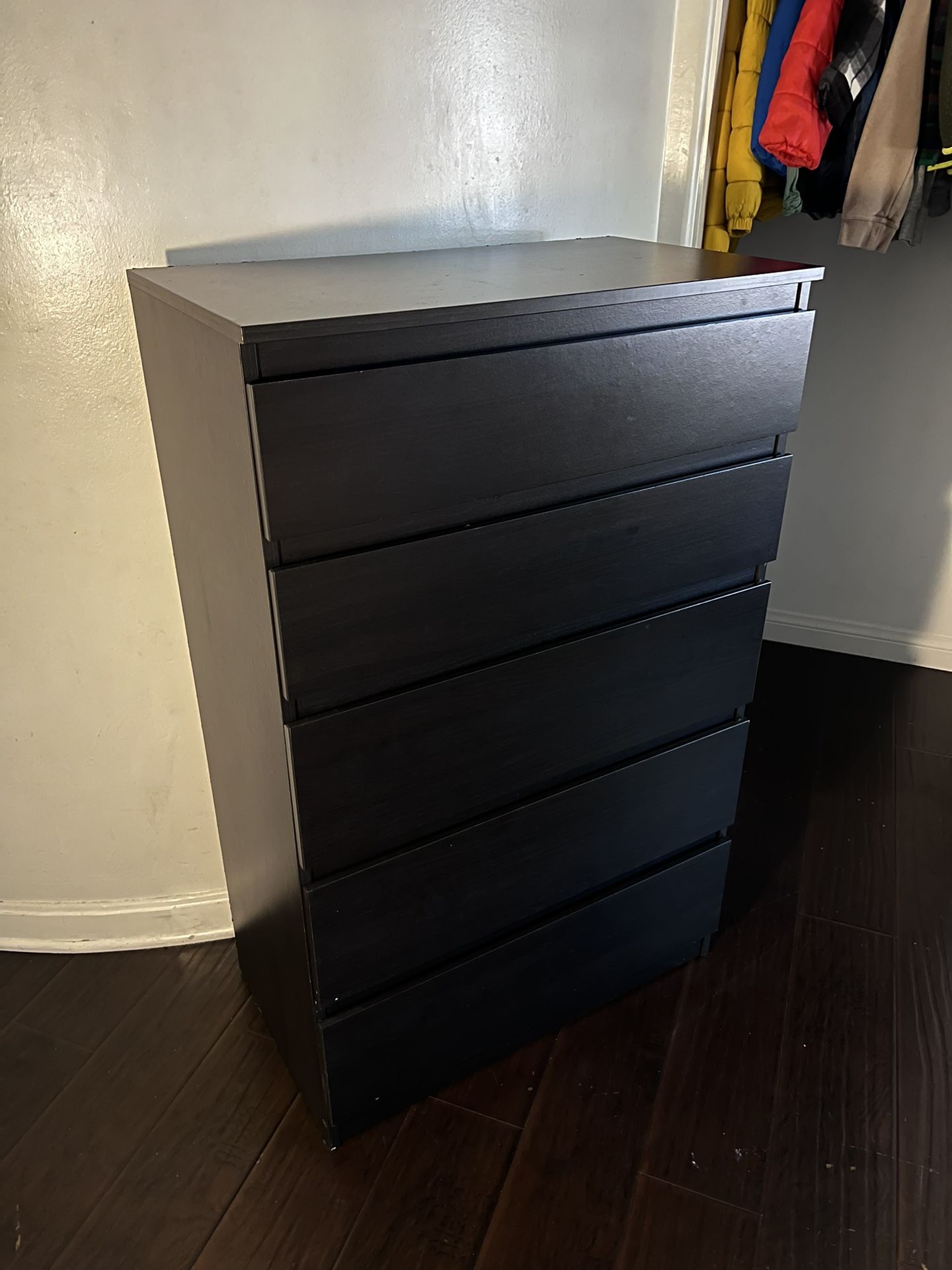 Drawer Dresser 
