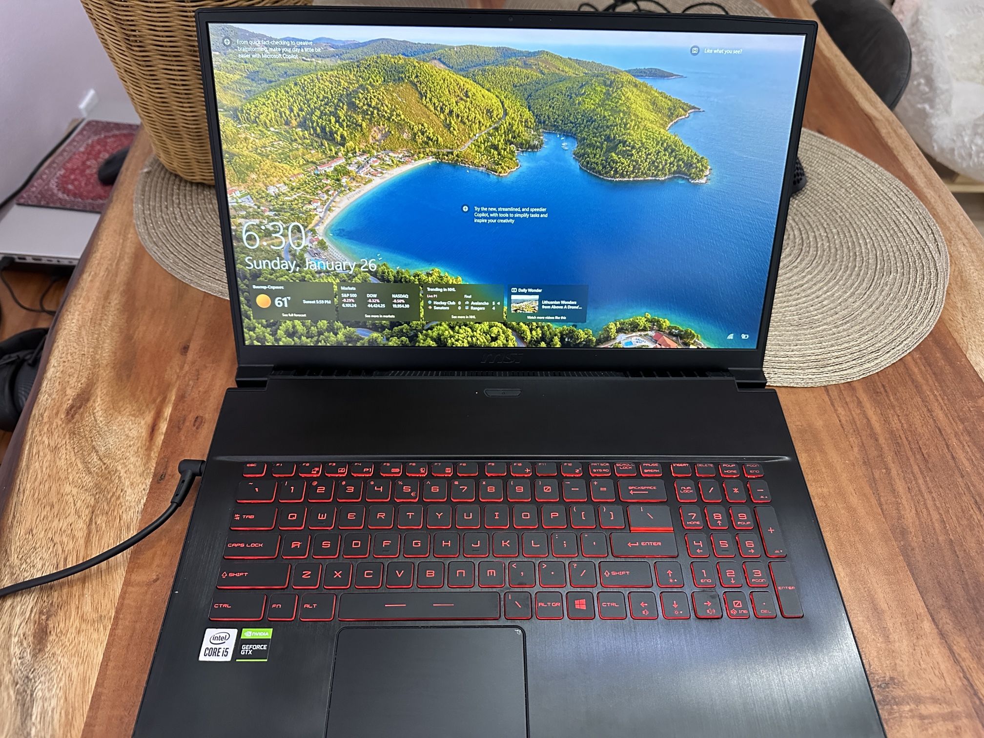 Gaming Laptop 1650 Ti i5-10300h 16 GB RAM 1000 GB+500 GB SSD 