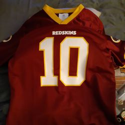 RG 3 Redskins JERSEY .. A TYouth Sixe xl