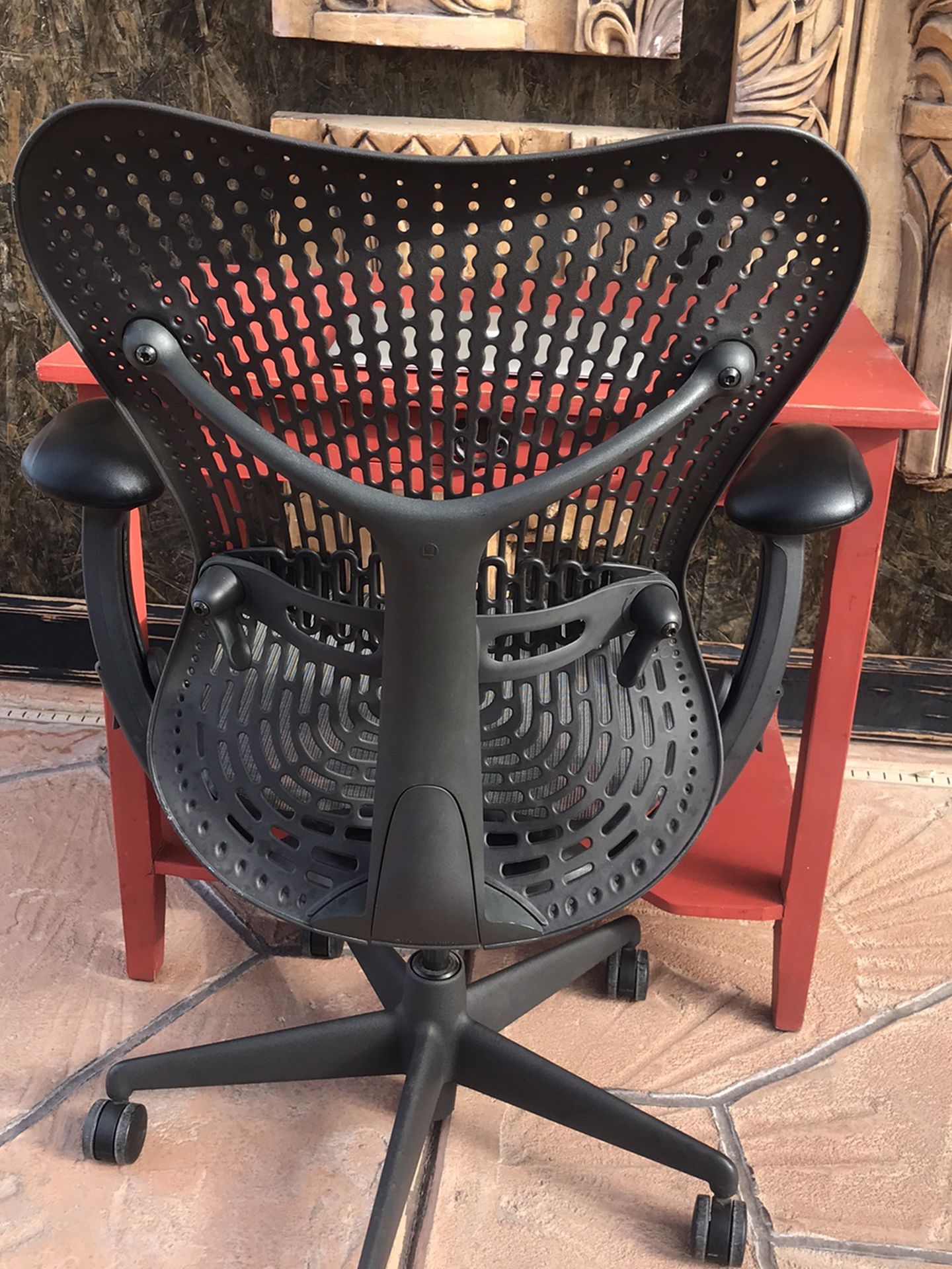 Herman Miller Mirra very good condition fully loaded