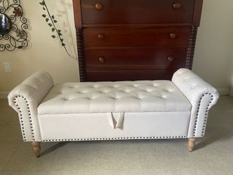 charming vintage storage bench
