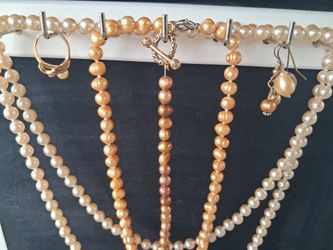 Vintage Pearl Jewelry